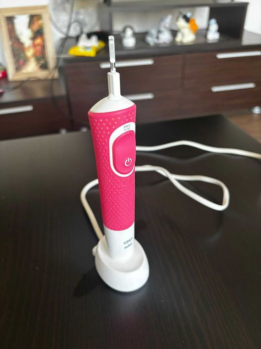 Periuță electrică Oral-B