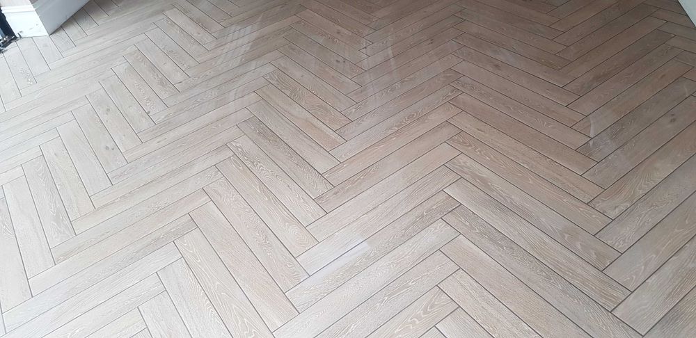 Servicii Amenajari Interioare/Montaj gresie/faianta/granit Iasi