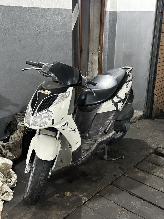 Мопед 200 кубов.