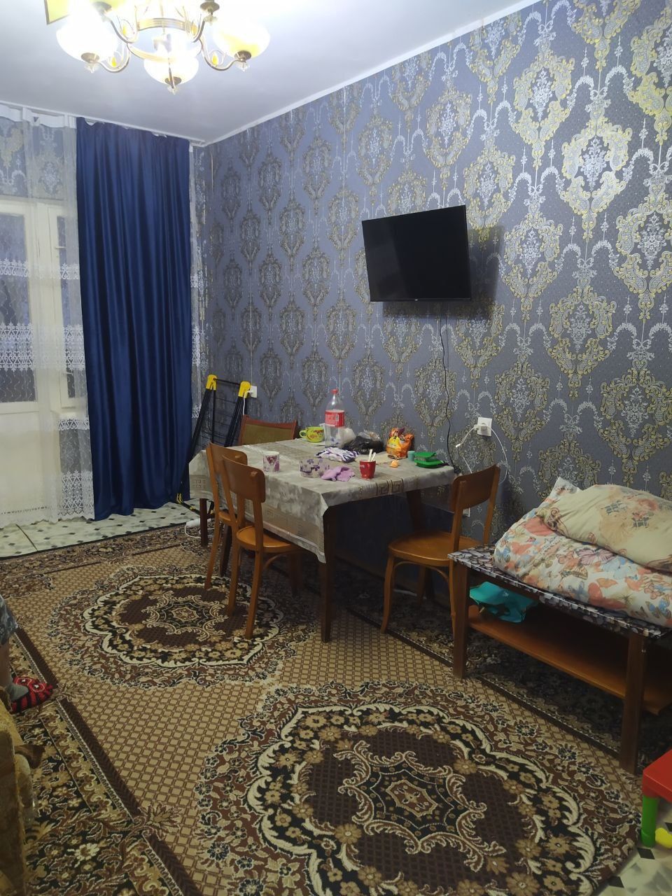 2 xonaliy kvartiyra sotiladi
