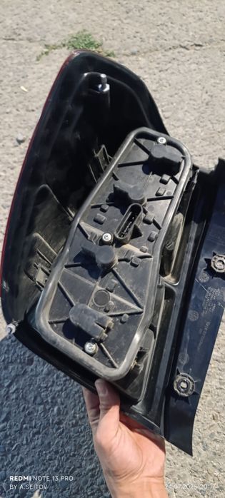 Правый задний фонарь кобальт