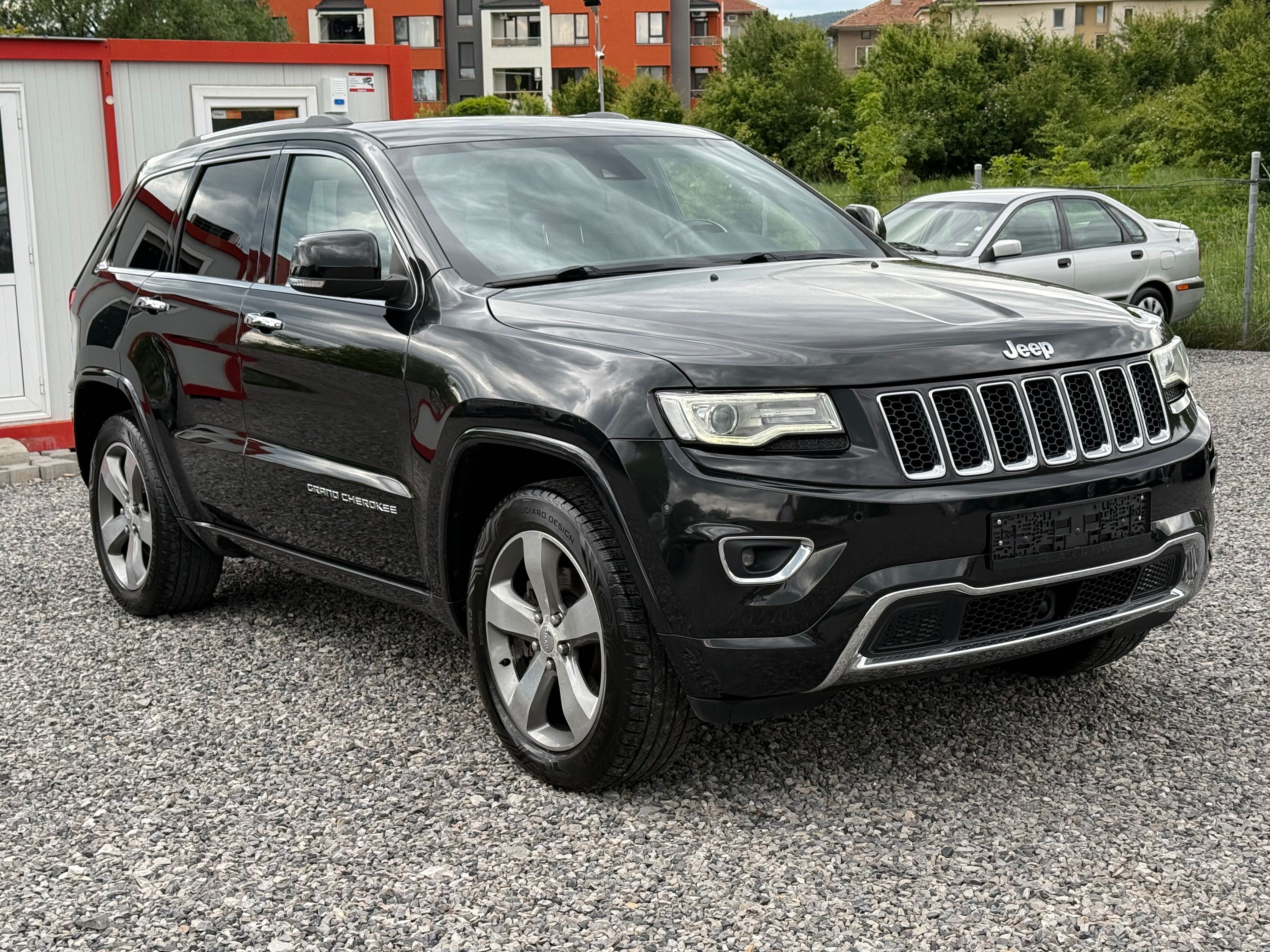 Jeep Grand cherokee OVERLAND 3.0 CRD (250 кс) 4x4 Automatic 236 000 km