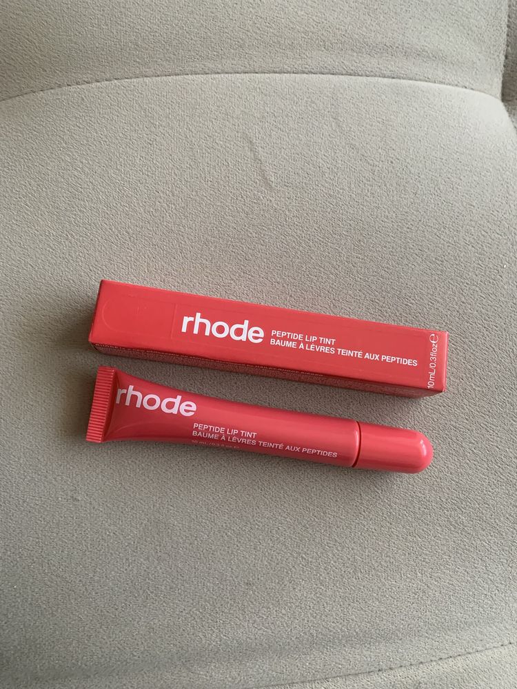 Rhode Lip Tints Hailey Bieber гланц Хейли Бийбър