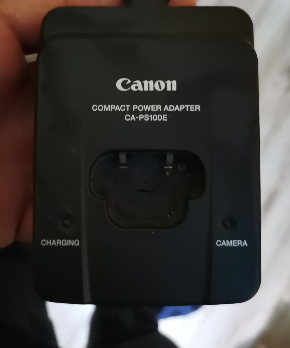Оригинално зарядно устройство Canon CA-PS100E