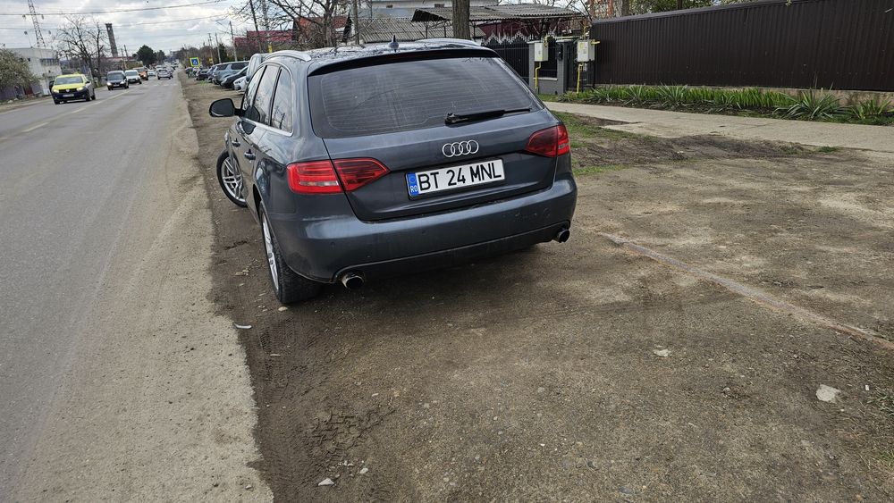 Audi A4 anul 2009