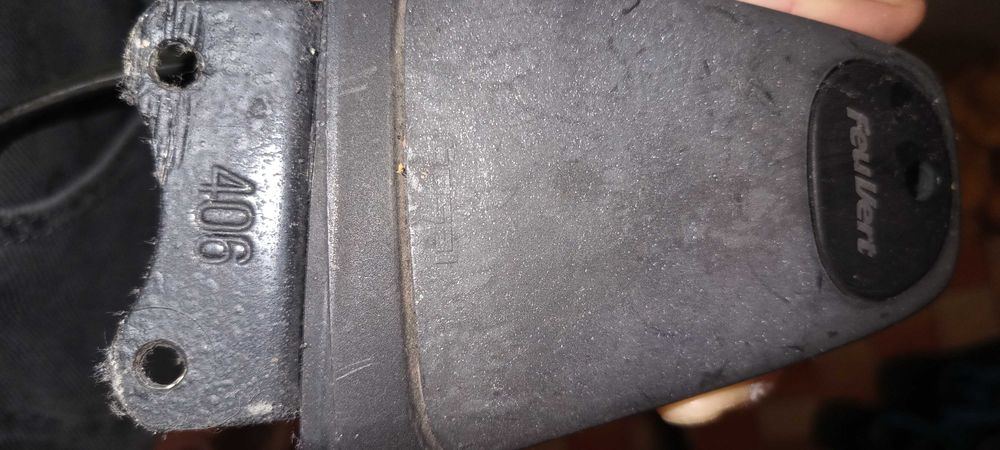 Греди за Пежо 406