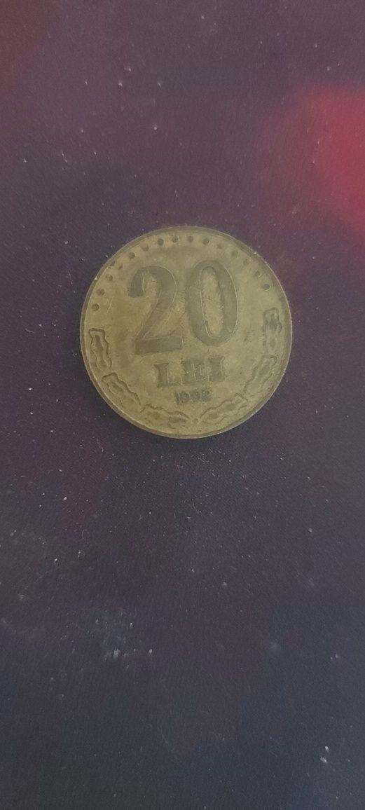 Vând monedă 20 lei din 1992