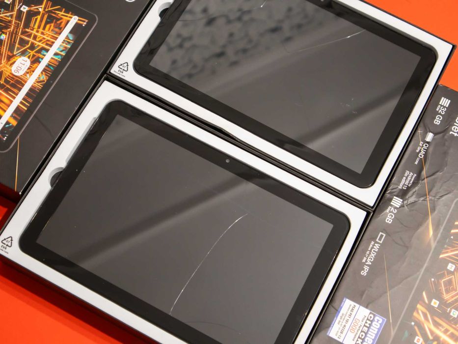 2x Таблети PEAQ PET 101 - 10.1, ANDROID 13, 2/32 Работещи Спукан тъч