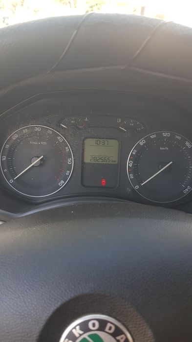Vînd Skoda Octavia 2 motor 1,9 ti