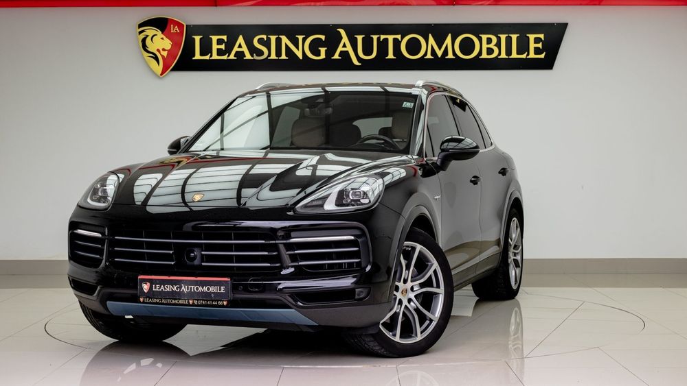 Porsche Cayenne Porsche Cayenne E-Hybrid - Panoramic - ACC - Scaune incalzite - Chrono