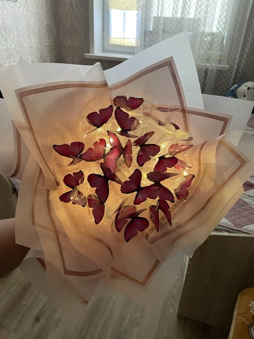Делаю букет из бабочек