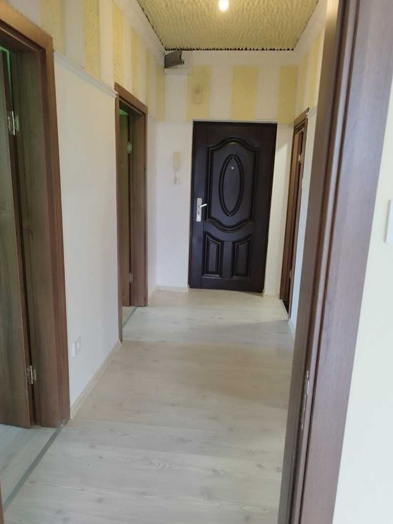 Продава се Тристаен апартамент в Пловдив, Тракия - 83 кв.м за 1338 €/кв.м - Снимка #5