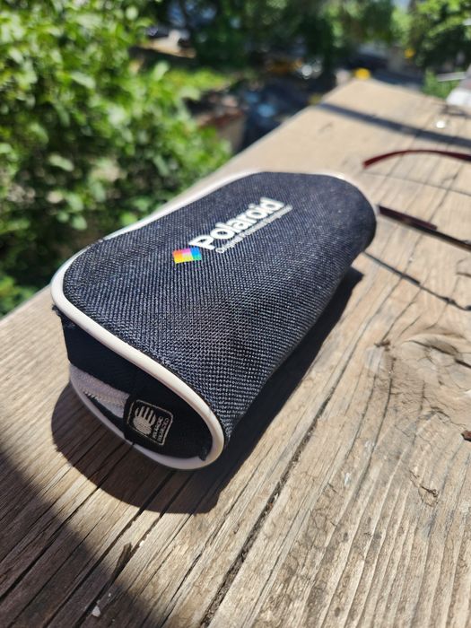 Продавам очила Polaroid