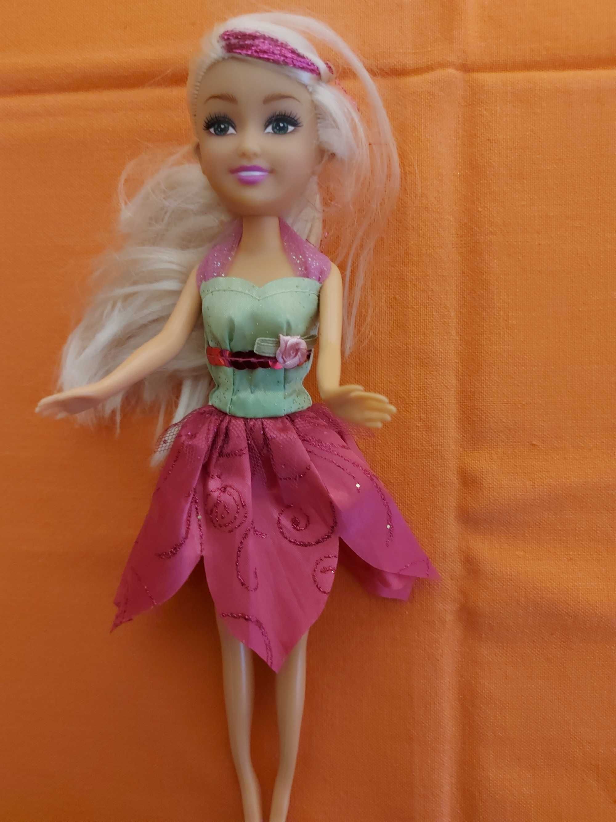 Papusa   Barbie  -   Model 2