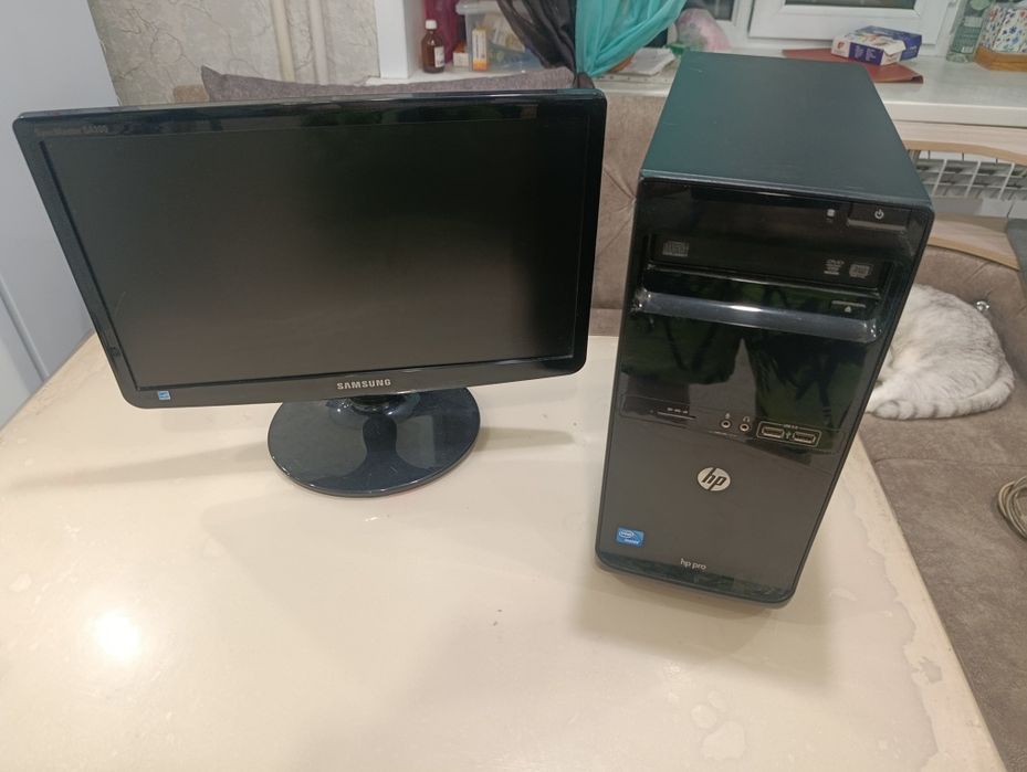 Комплект : монитор+ системник