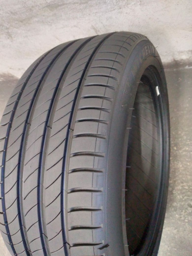 Anvelopa  michelin 245/45/18