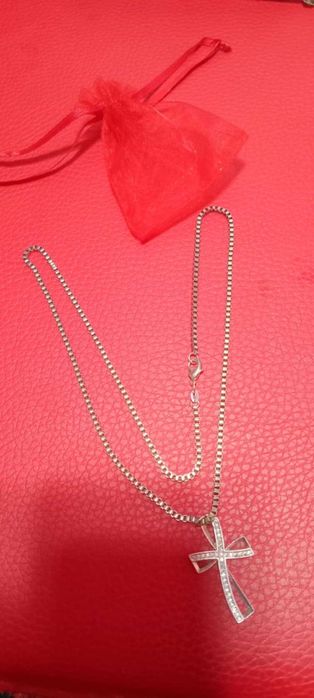 Нов, сребърен синджир/ ланец / колие в кутия за подарък. 6 модела.