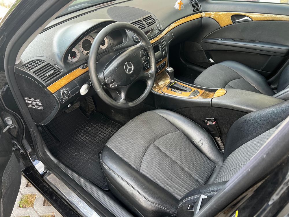 Mercedes E220 avantgarde