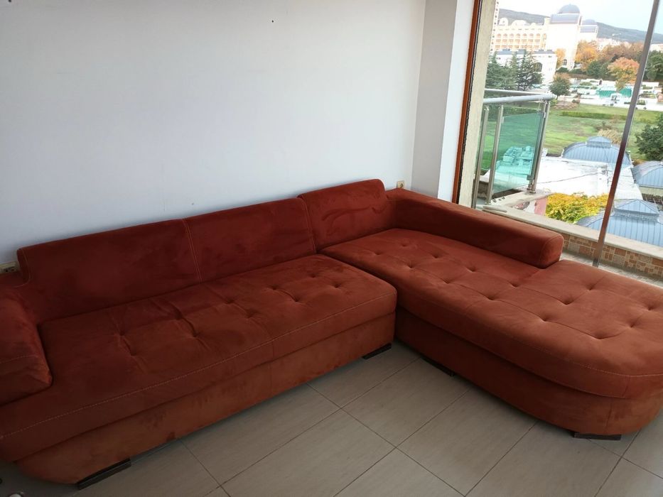 Спален комплект от спалня, гардероб, матрак и тоалетка