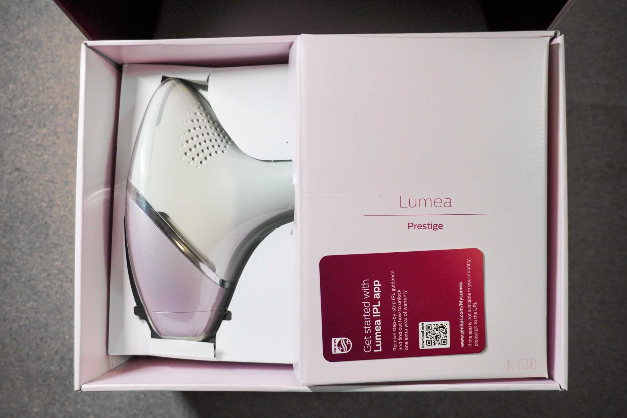 Epilator IPL Philips Lumea Seria 8000 BRI947/00