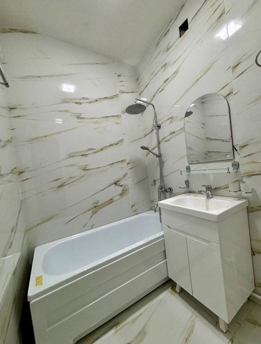 Yunusobod 6 mavze 2/2/4 (50²) sotiladi