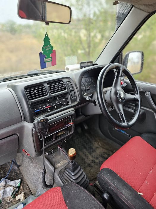 Suzuki Jimny pregătit de OFFROAD
