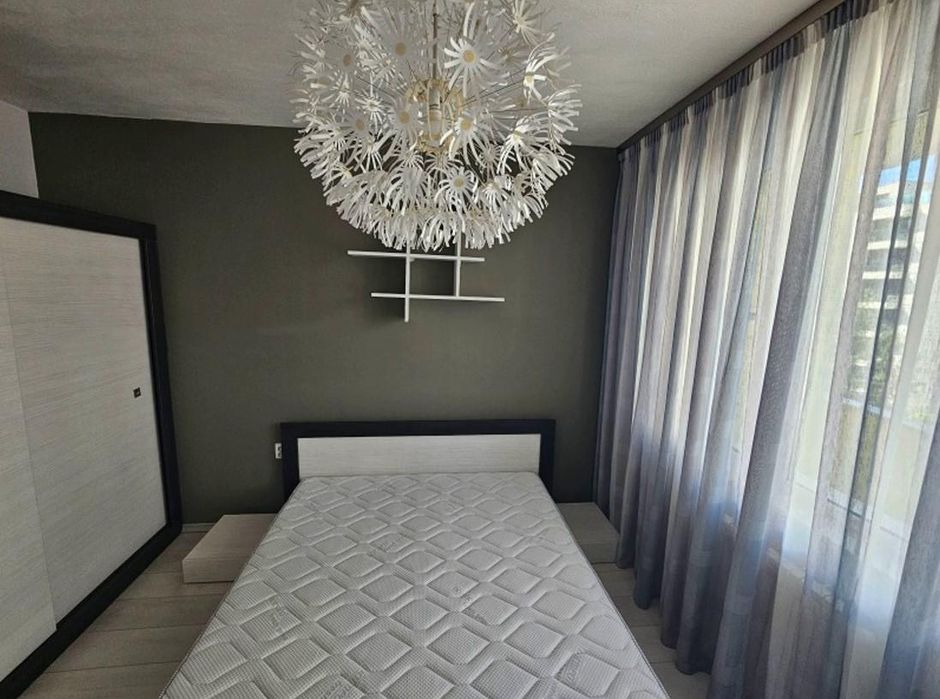 Дава се под наем Тристаен апартамент в София, Витоша - 98 кв.м за 899 € - Снимка #5