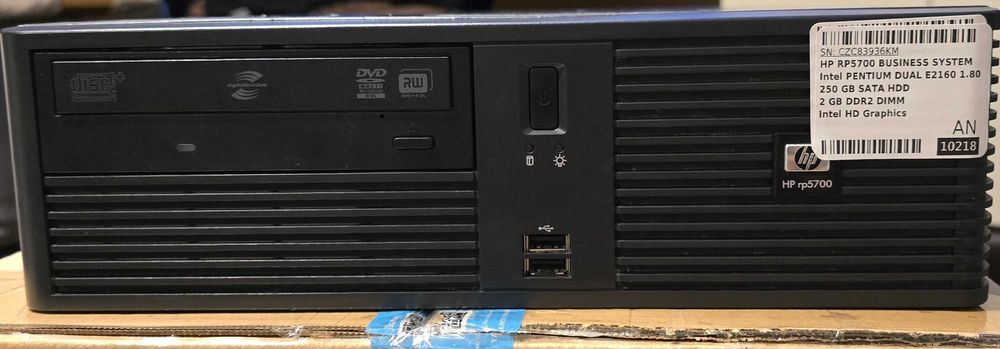 Компютър -  HP rp5700 Small Form Factor (SFF)