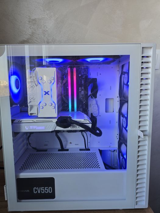 Геймърски компютър I5-10400F, Zotac 3060 12GB, 16GB RAM