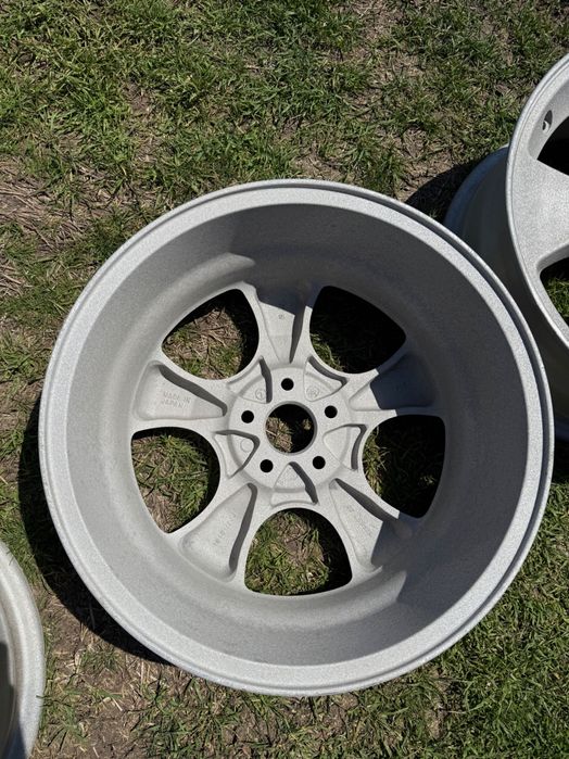 Джанти със гуми за Субару Форестер