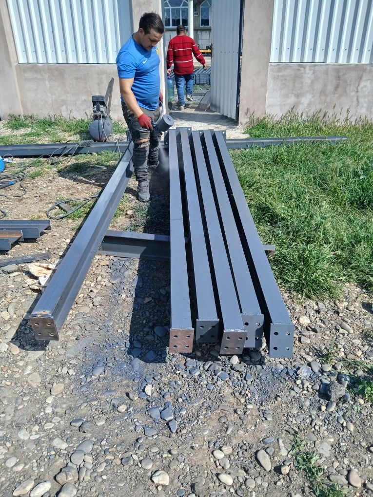 Vând hala metalica 25x8x4 cu montaj în toată tara. 
La prețul de 7200e