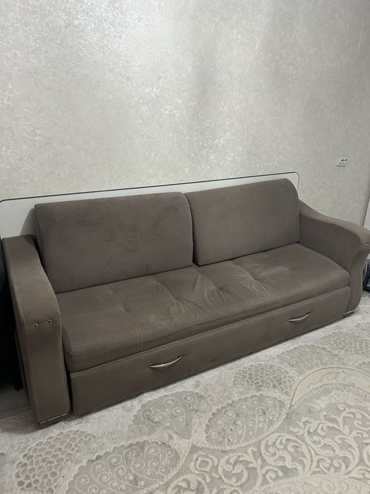 Диван и стол два в одном