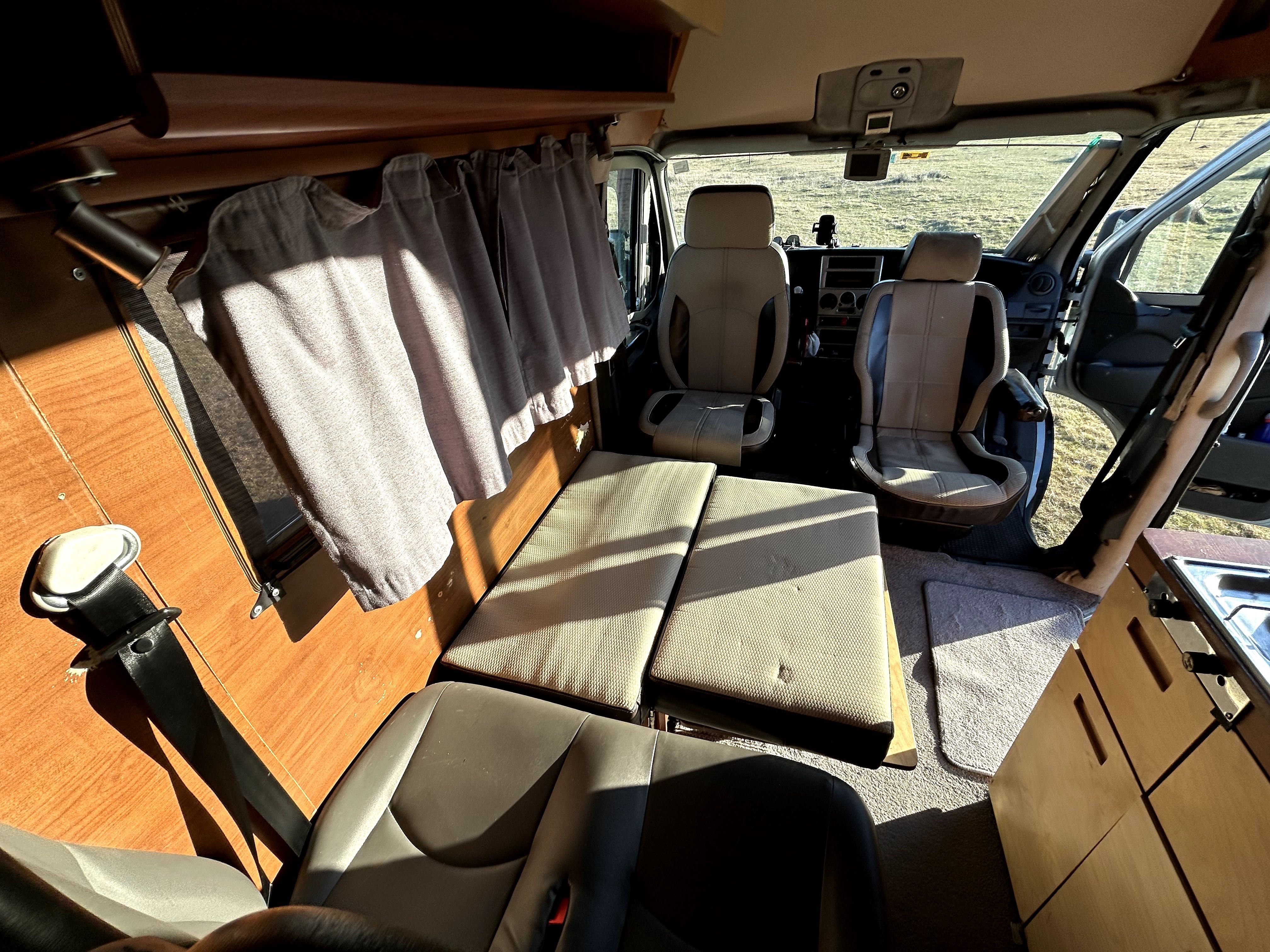 Кемпер Iveco Daily 35S18