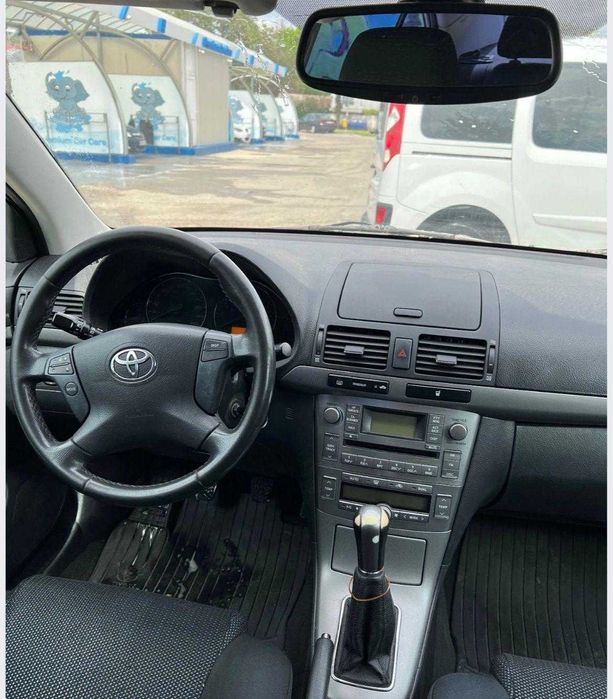 Toyota Avensis 2008