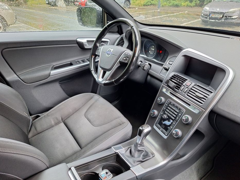 Volvo XC60 2.0 euro6 D4 2014 181 CP