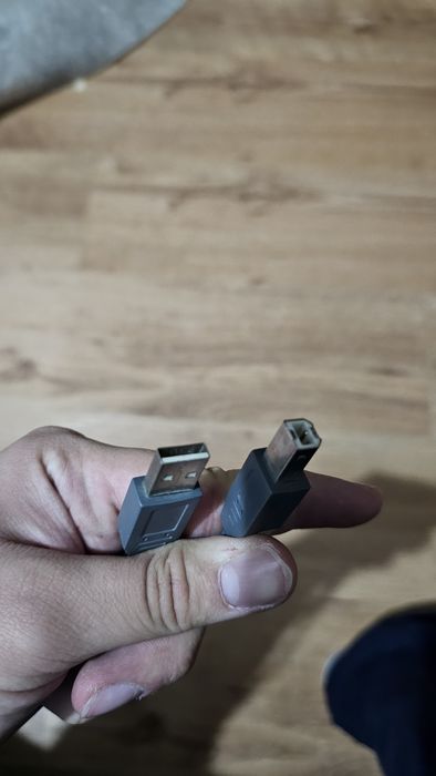 Vand imprimantă  HP DeskJet Ink Advantage 3835