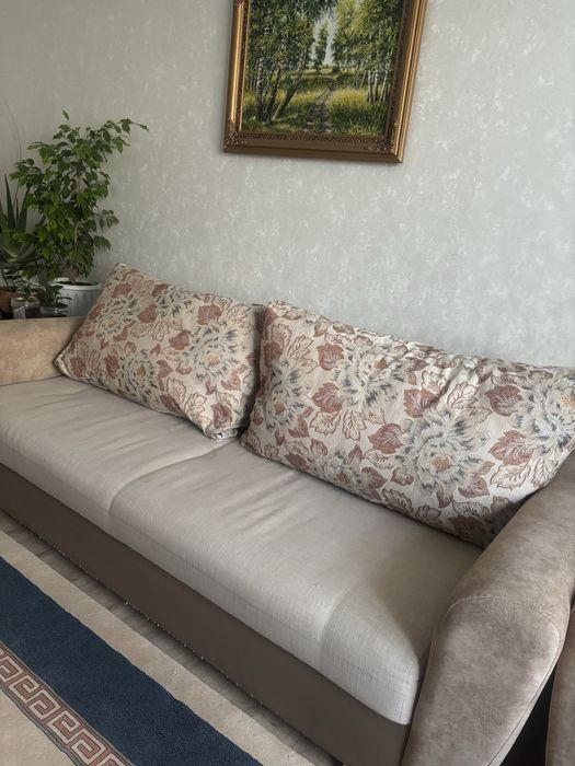 2 дивана(3+2) и кресло для гостинной