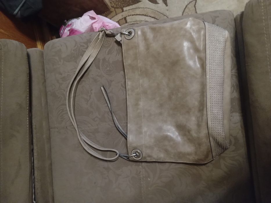 Дамски кожени чанти