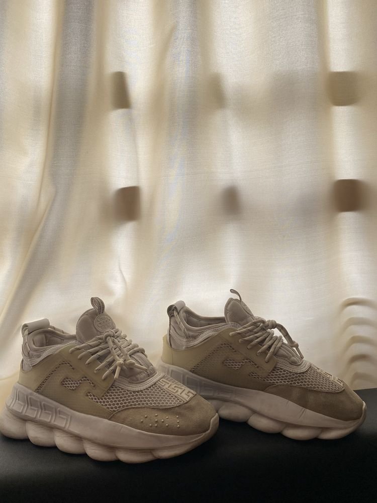 Versace Chain Reaction