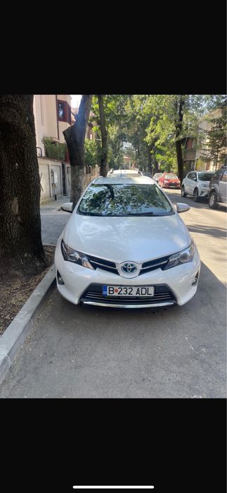 Toyota Auris 2014