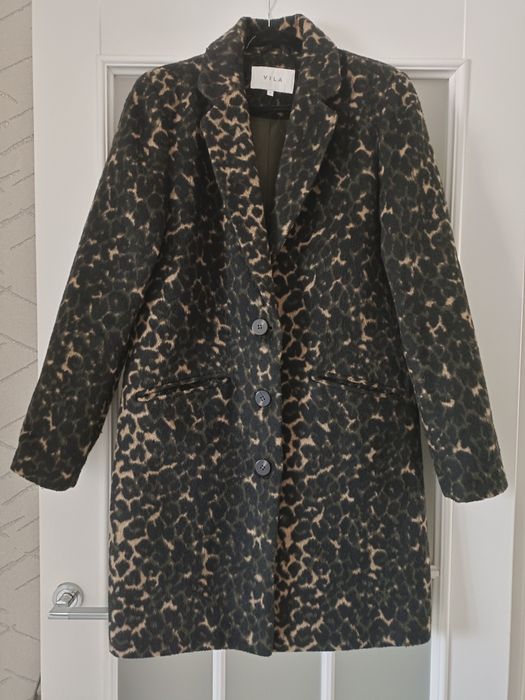 Стильное пальто Vila