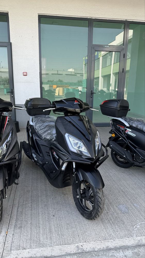 Skuterlar 150CC benzin