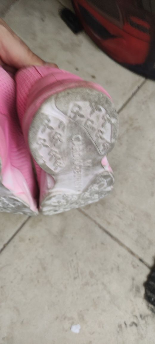 Дамски розови маратонки номер 38