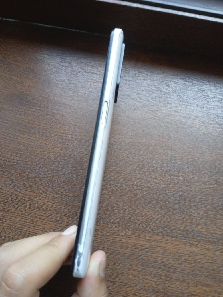 Redmi note 10 sotiladi sochma