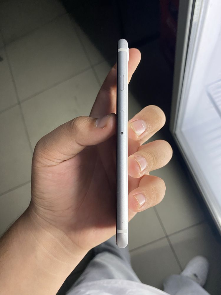 Iphone se 2020 white 128gb