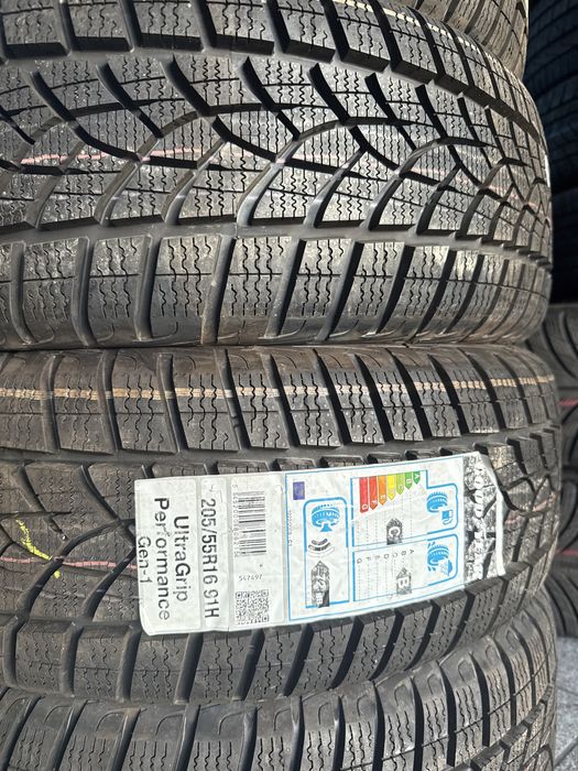 Anvelope de iarna noi 205/55 R16