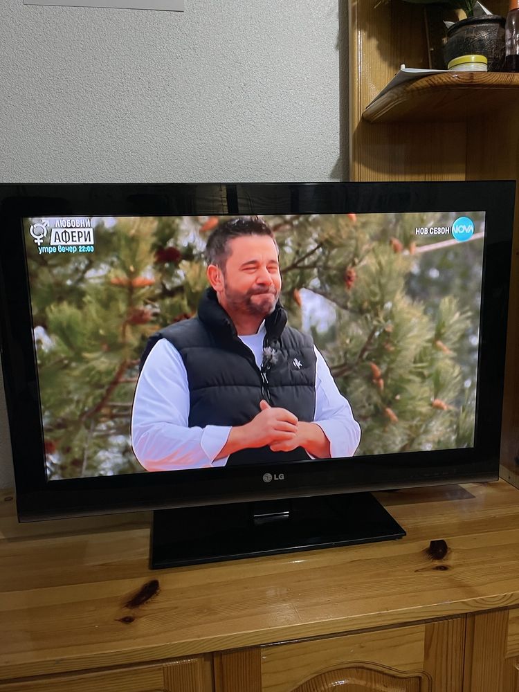 Телевизор  LG 32 инча