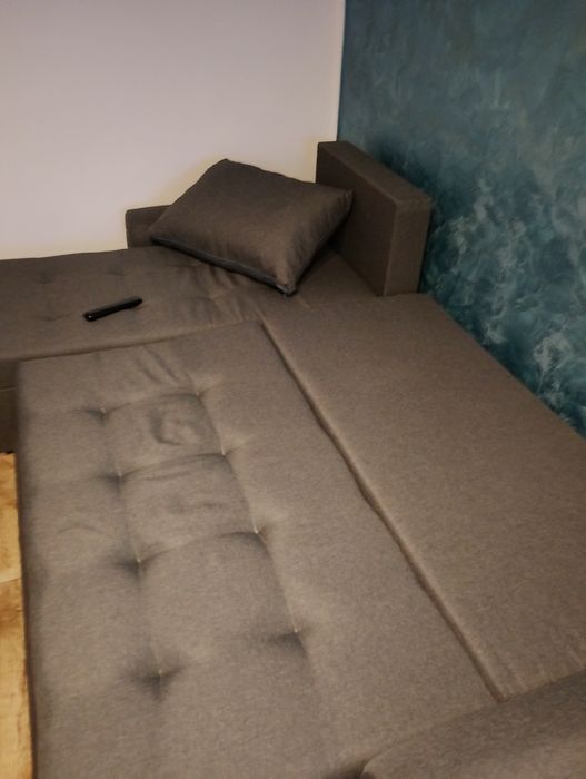 Vand canapea extensibila