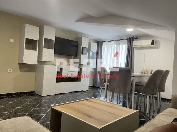 Дава се под наем Тристаен апартамент в Бургас, Сарафово - 115 кв.м за 510 € - Снимка #1