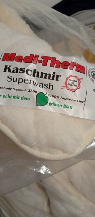 Vând Pilotă–Pătură premium Medi-Therm Cașmir Superwash